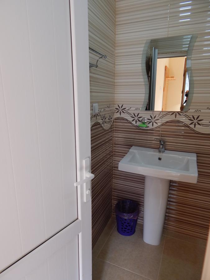 Arami Guest House 迪利然 外观 照片