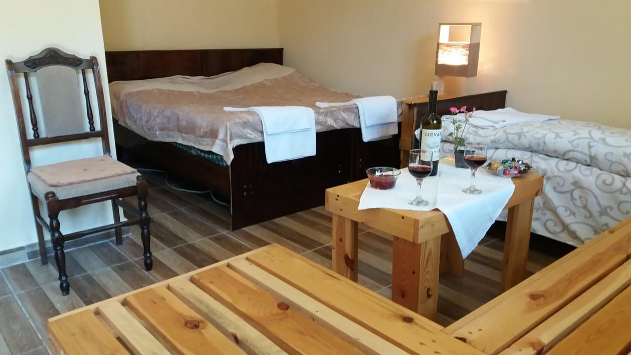 Arami Guest House 迪利然 外观 照片